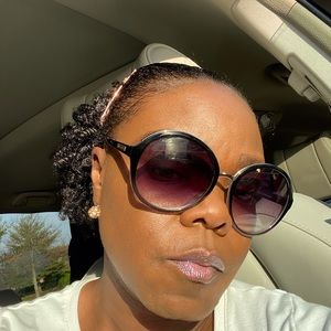 Meet your Posher, Cheree